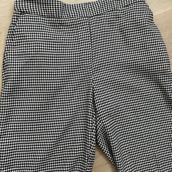 Zara black and white houndstooth pants size medium - Picture 3 of 5